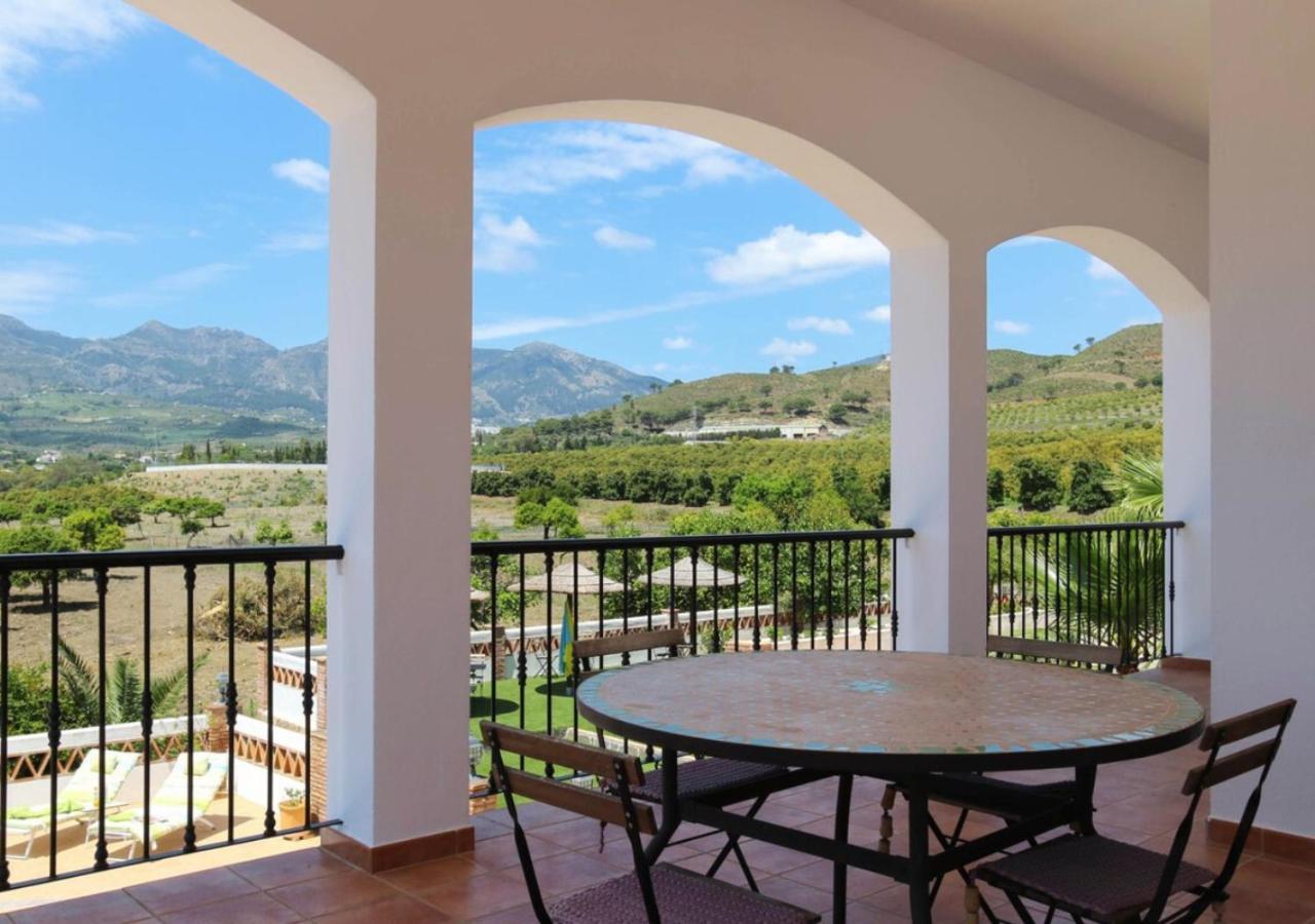 Spacious Villa With Exceptional Views In Malaga Casarabonela Exterior foto